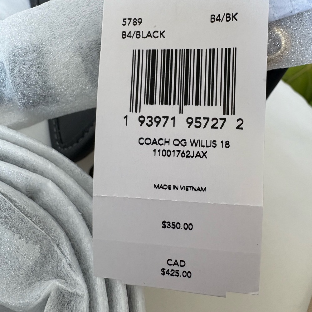 SOLD - Coach Willis 18 Top Handle - Picture 5 of 8